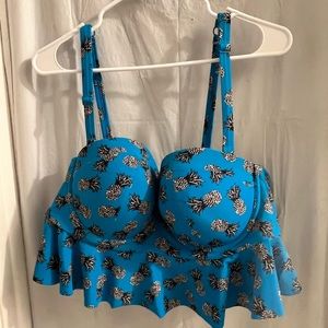 Torrid blue pineapple print two piece swimsuit top is 2x and bottoms are 3 x